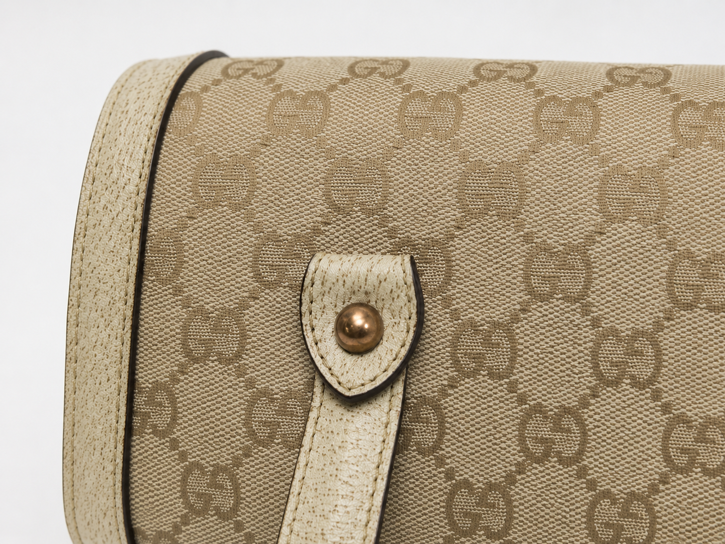 Gucci Bamboo Bag in Beige